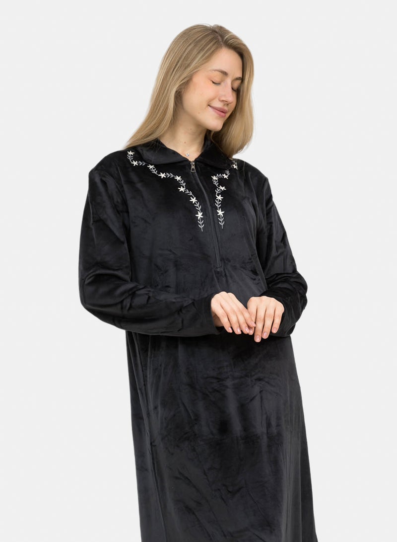 Elegant Velvet Maxi Galabeya Zipper Collar & Embroidery - Image 3